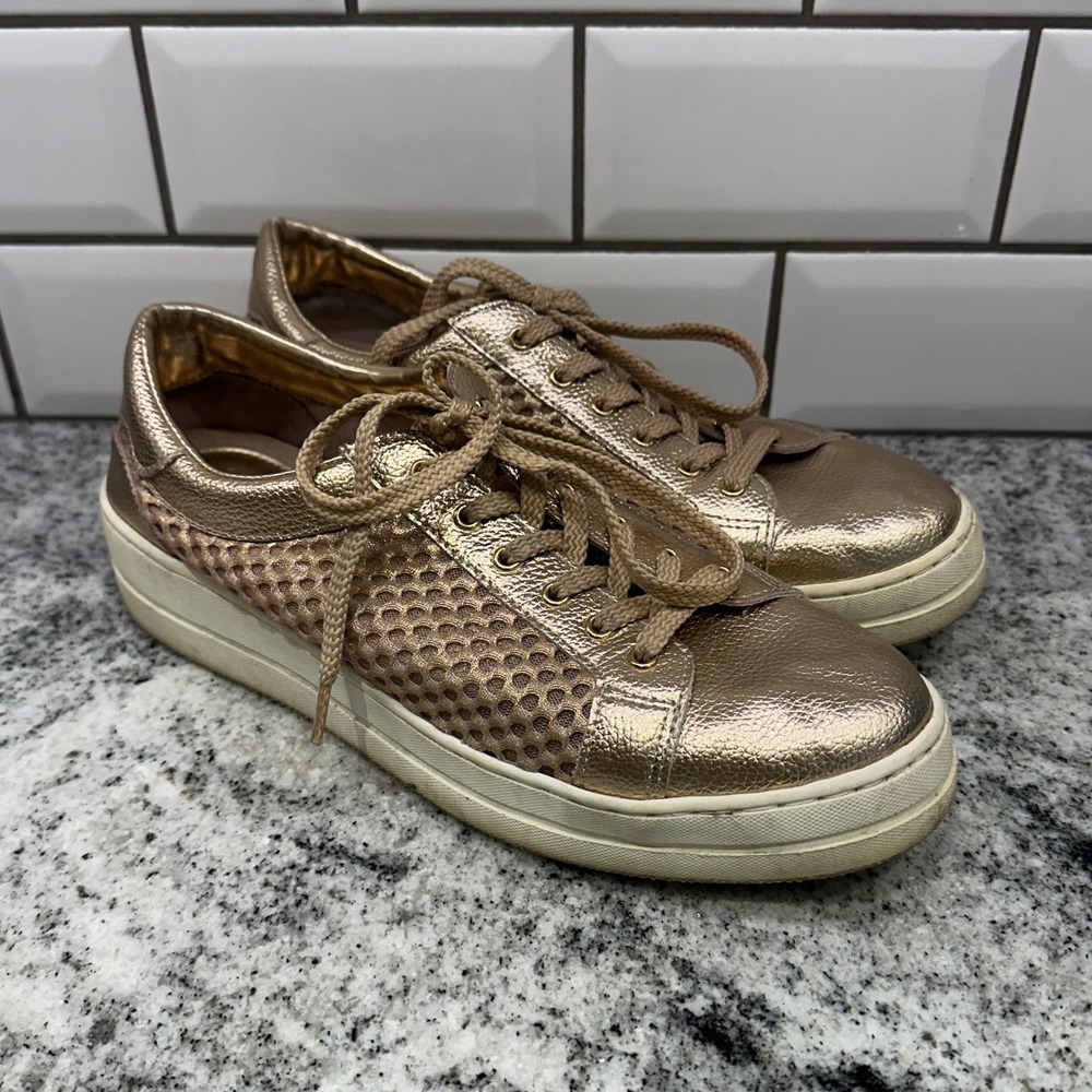 Steven by Steve Madden Womens 9 Napa Sneakers Gold Metallic Mesh Lace Up Sporty